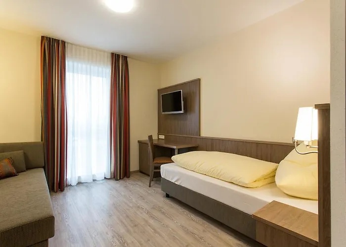 城市酒店 丁戈尔芬格